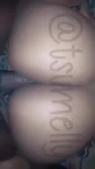 Y’all go follow @chiccamelly on ig