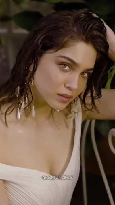 Sharvari chya kaakh chi taste Malai saarkhi asel