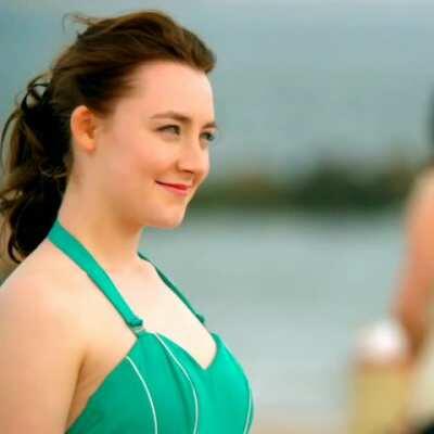 Saoirse Ronan teases you by stripping and then sees enormous bulge in your shorts ...💦💦🔥🔥
