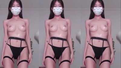 dmsdms1247 dances to Go to Work