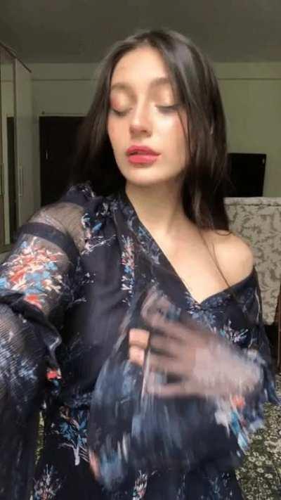 Do u like my new dress?F21