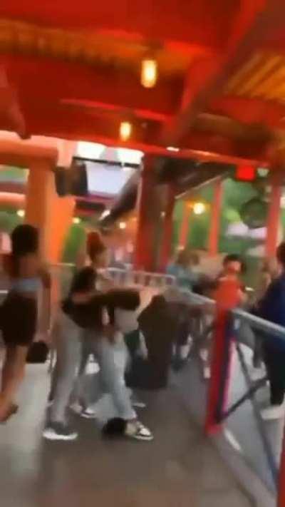 3 vs 1 +The man in between