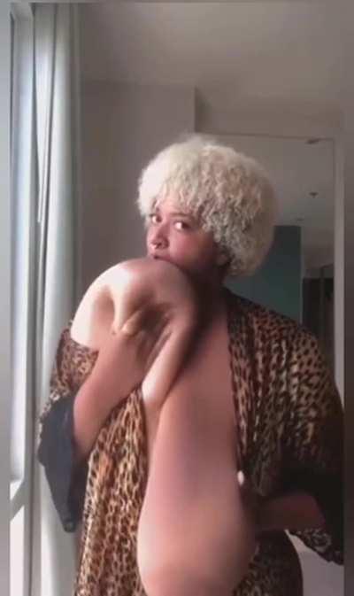 2e and 3e girl soooo.massive boobs by pornpica.nl