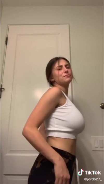 Why do you only notice my tits?? It's not fair 🥺😘