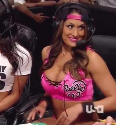 Nikki Bella 