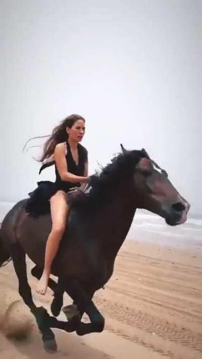 Таис Афинская