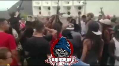 os cria da trindade no primeiro baile do grupo