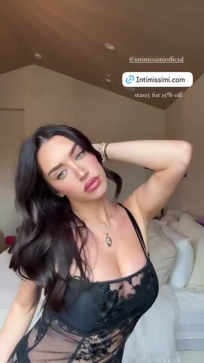 Intimissimi lingerie babe | IG December 2024