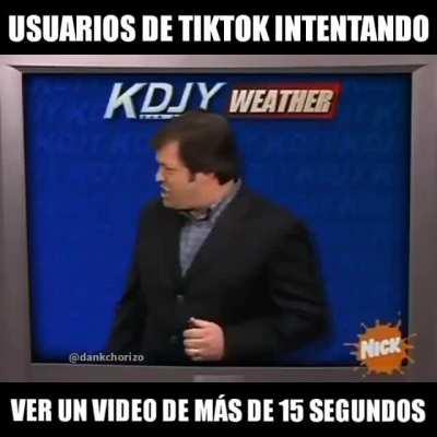 Ayudadme llevo 3 minutos en el cine y mis padres me tienen atado para que no vaya a la pantalla y deslice el dedo hacia arriba por favor estoy muy nervioso necesito ayuda