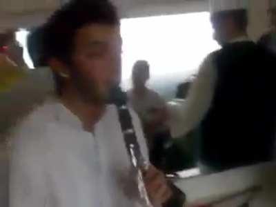 Turkish musicians playing the Super Mario theme.