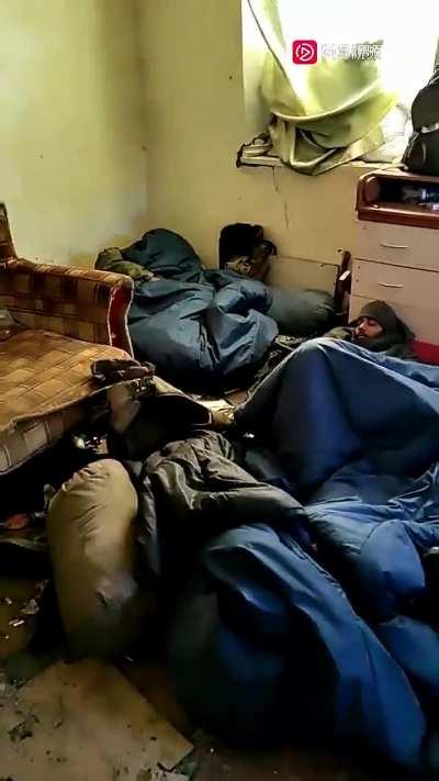 一位参军俄军的中国人最后的视频记录。本视频出场人员均以死亡