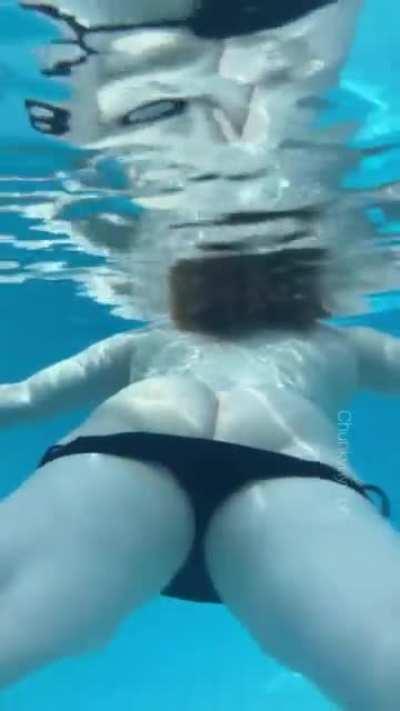 I thought this sub would appreciate my chubby body under water!