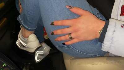 farts on leather seat