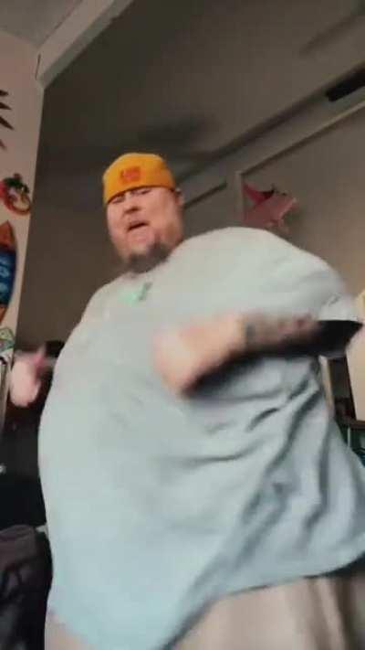 a little cringe to ruin y’all’s day