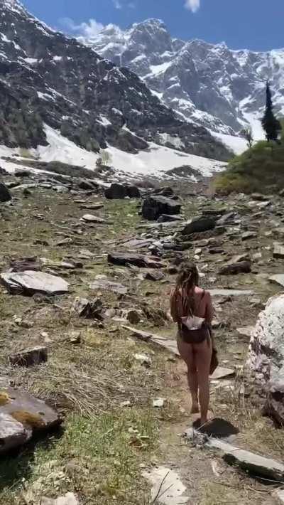 Always pack light while traveling