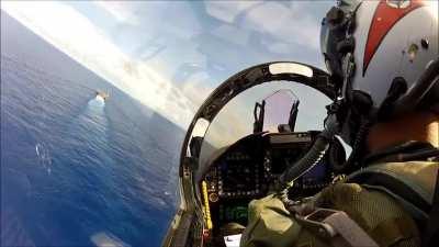 Hold my redbull while I land this plane