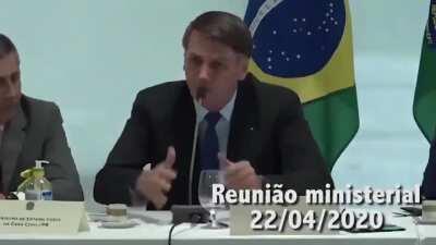 TÁ DANDO ERRO PRA POSTAR VÍDEO NESSA BOSTA