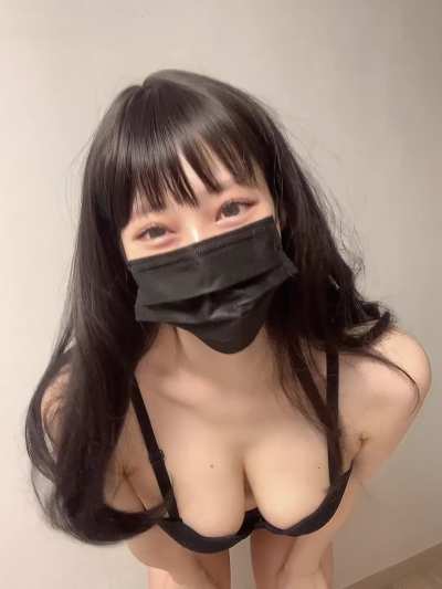 who wants to milk me 🐄