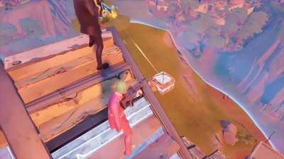 man was using aimbot and he still died