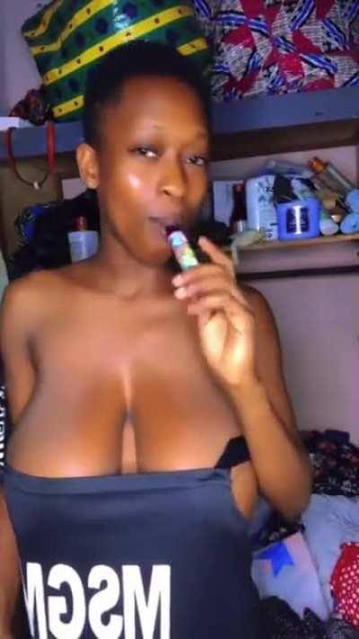 Poupeemimi big tits available in vvip group 🔞 Dm to join now 💰