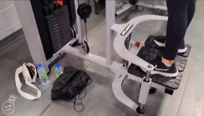 Candice's Hot Fit MILF Body 