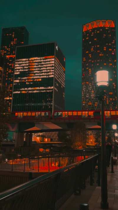 Canary Wharf is a new big love in London