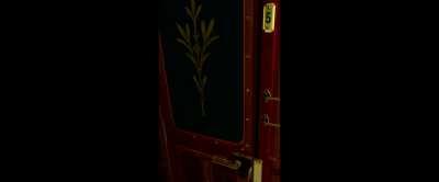 [Arabic > English] I'd like to understand what these ladies are saying