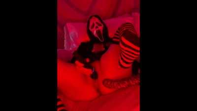 Happy Halloween! Time to celebrate by stuffing my pussy hehe 🎃