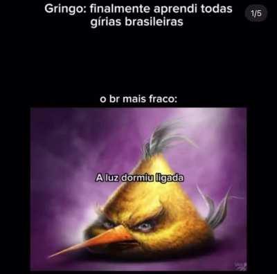 a porta dormiu aberta