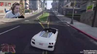 making funny clips funnier | day #1 - xQcOW