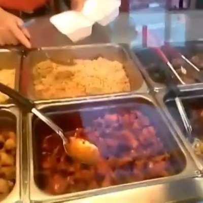 🐶🐕😋😋😏😏