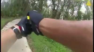 Cop stabbed, suspect tazed!