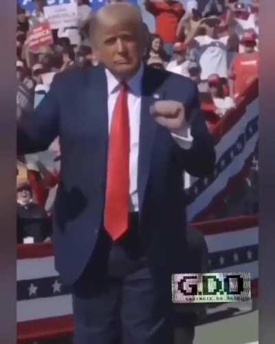 O homem disparou 😎😎 É ou não é chat??