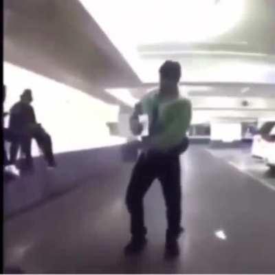 it's crazy to think about how old this video is.