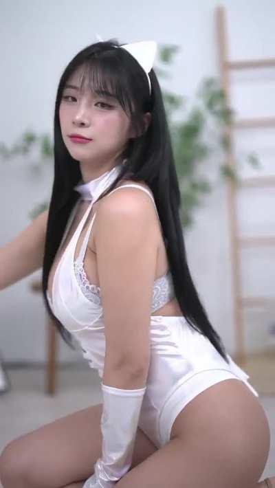 𝙂𝙂𝙤𝙩𝘽𝘽𝙖𝙣𝙜 𝙏𝙑 Cat Woman Costume LookBook