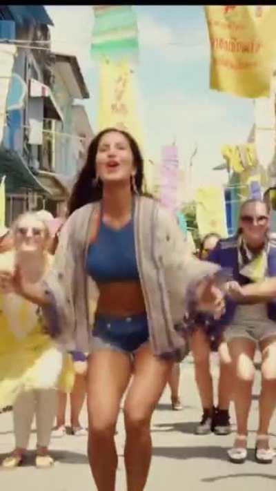 Katrina Kaif - Baar Baar Dekho Vertical Edit