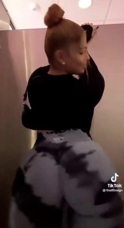#tooloudchallenge 🍑