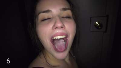 The way she whips that first rope of cum back into her mouth🤭😅 || Probably the best gloryhole cumpilation out there🫡