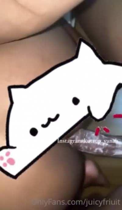 Taking it from the back like a champ come stick that thick cock inside me