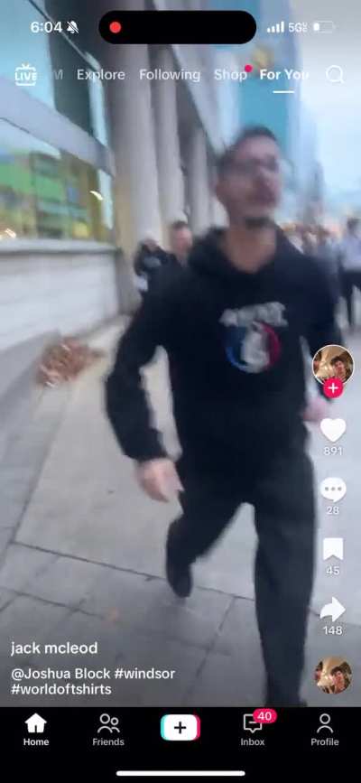 SCUSE me SCUSE me SCUSE me