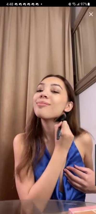 Valeriesiaa anyone catch it sounded like there was one