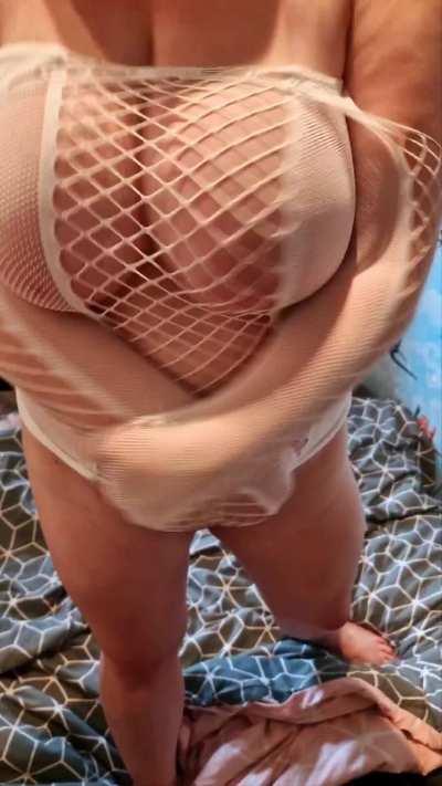 My tits are happy in this outfit