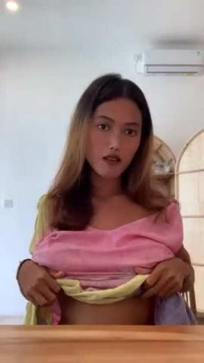 Do you eat fruits in the morning? :D