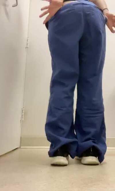 first time doing this 😈 ( her free album in comment )