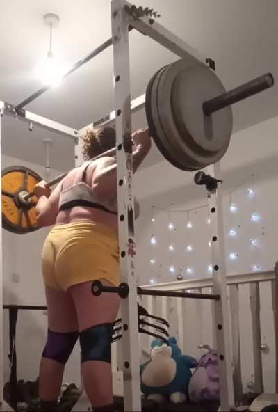 I got what is definitely a six pack on my lower back and not fat rolls 😁