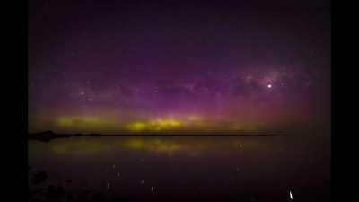 Quick Time-Lapse Edit of Aurora Australis from Christchurch NZ, 5/11/21 [OC]