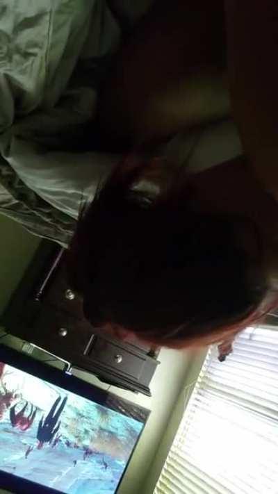 Jiggly white booty said “F yo wife”