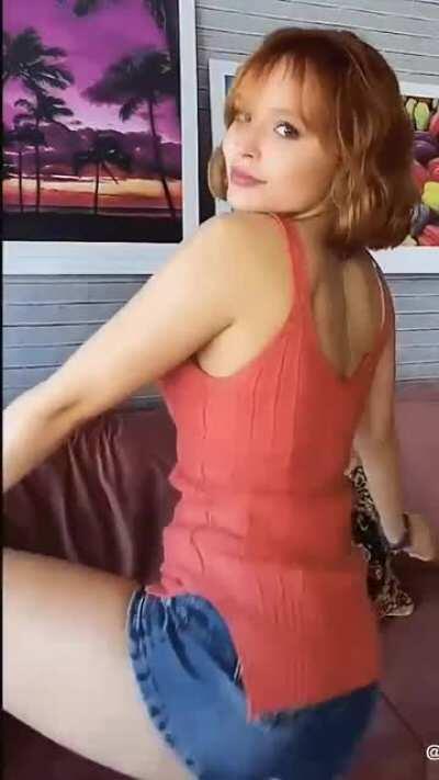 Larissa Manoela 😋