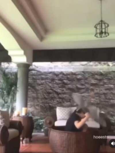 Waka Waka... aaaaaaaaaaaah!