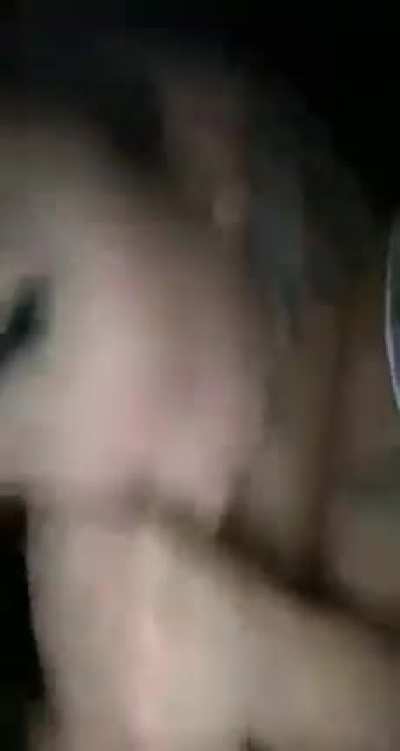 Using two hands 🤍